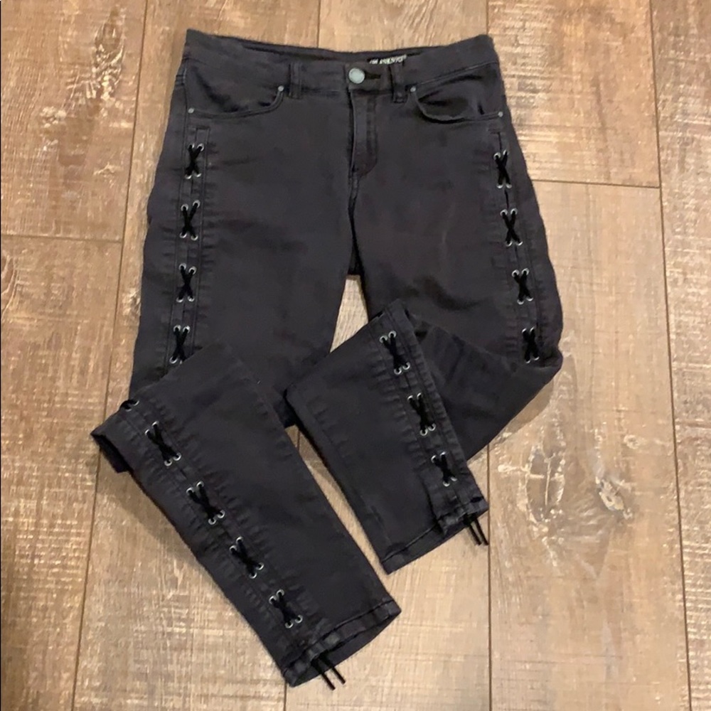 Blank NYC dark grey lace-up cropped jeans Size 26